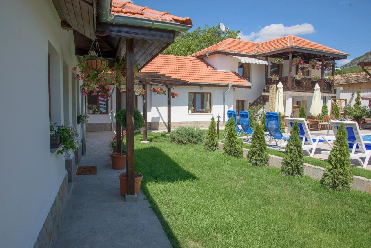Гостевой дом Guest house Zlateya Мадара-11